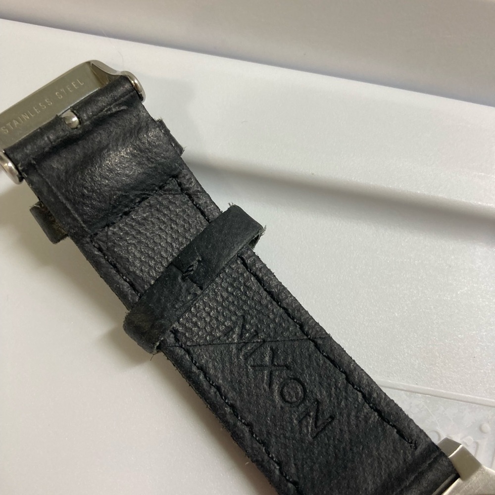 Nixon Silver and Black Watch - Picture 6 of 8